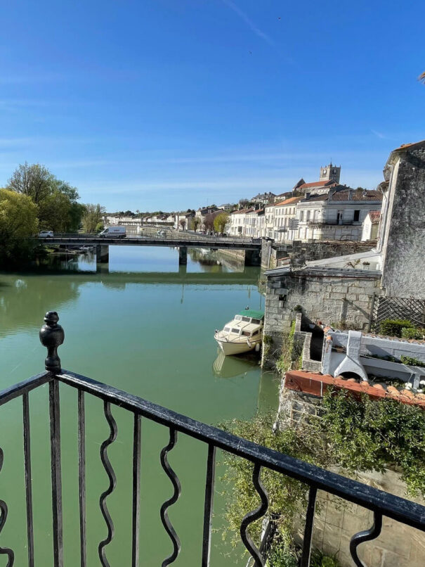 vueTerrasse-gite-bergeronnette1